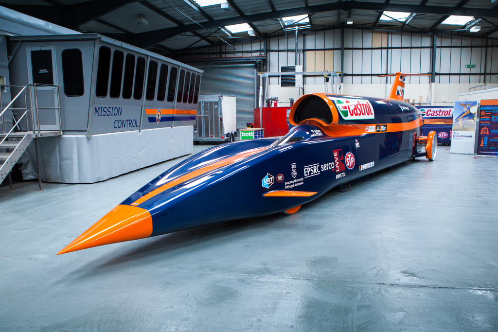 the-fastest-car-ever-made-bloodhound-ssc-khaleej-mag